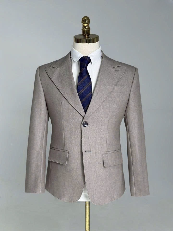 Suit 5
