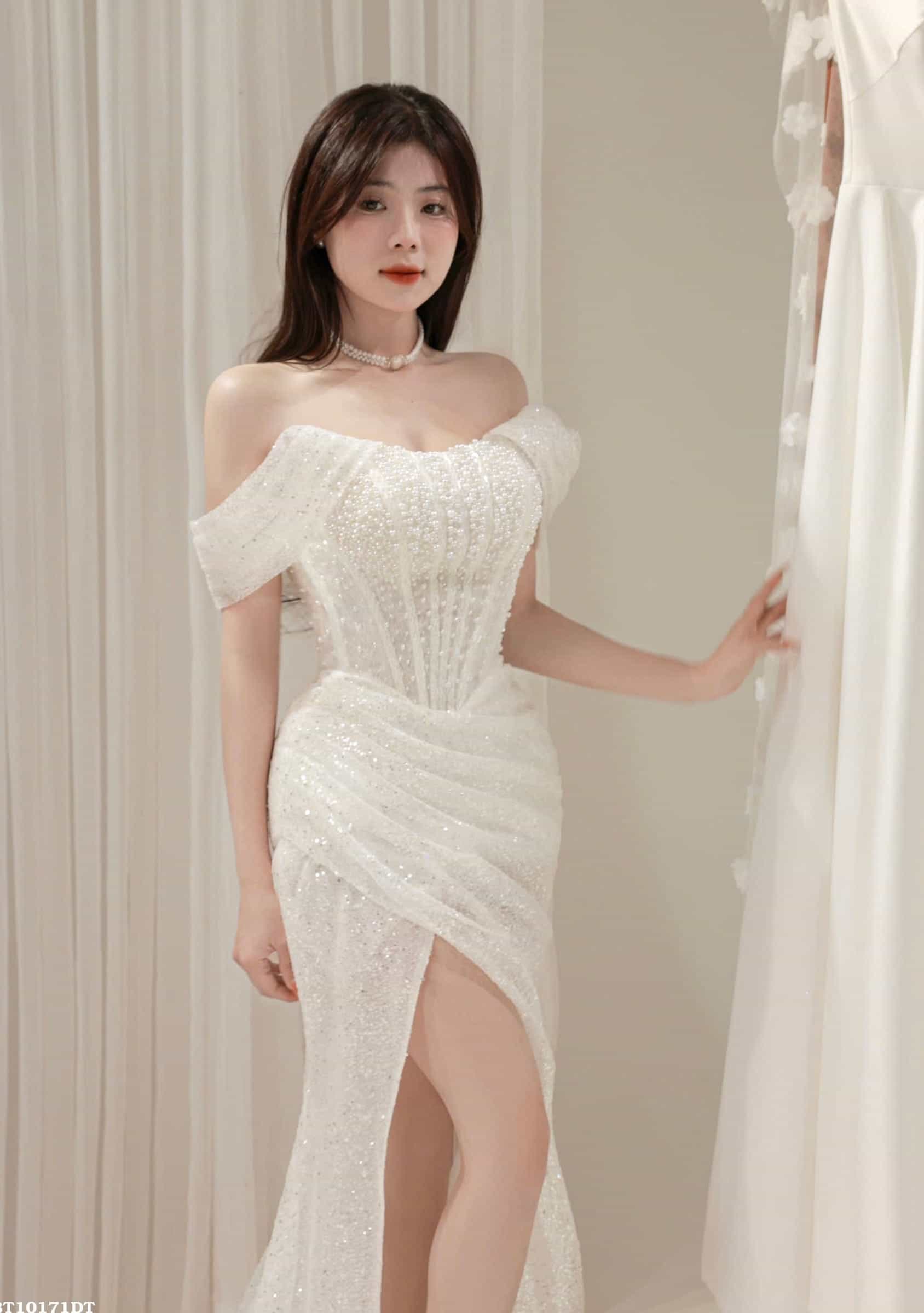 ivanna - View 2